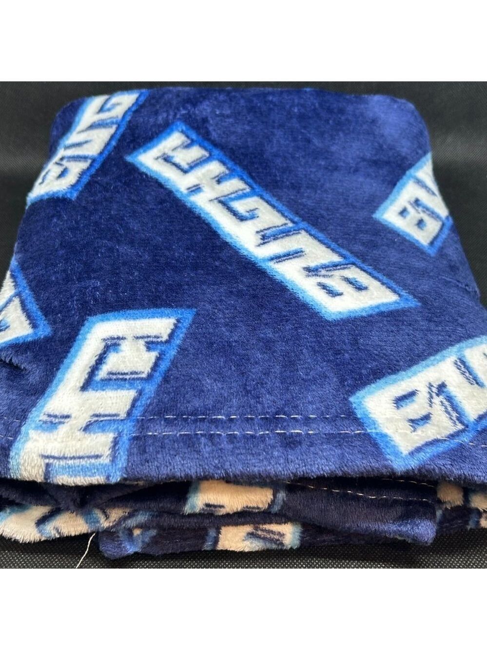 Bugha Gamer throw - Picture 2 of 3